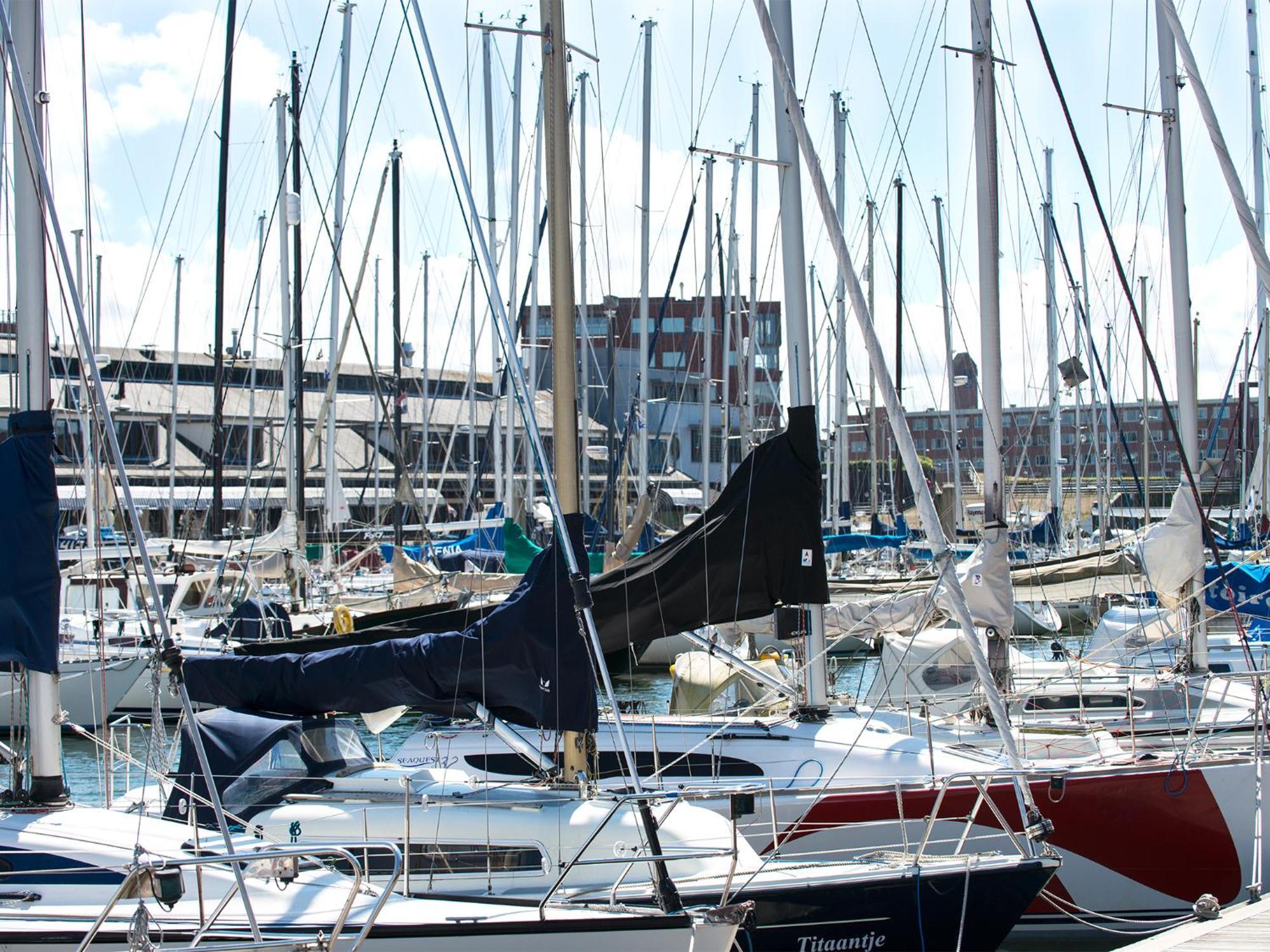 Bizstay Harbour III Scheveningen Apartments Гаага Экстерьер фото
